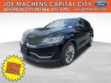 Used 2016 Lincoln MKX Reserve w/ Driver Assistance Package image 2