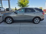 Used 2019 Chevrolet Equinox Premier image 2