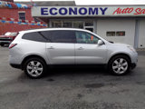 Used 2017 Chevrolet Traverse LT w/ Style and Technology Package image 2