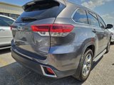 Used 2019 Toyota Highlander Limited image 3