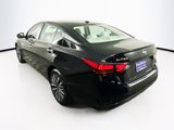 Used 2023 Nissan Altima 2.5 SV image 5