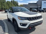 Used 2019 Jeep Compass Trailhawk image 2
