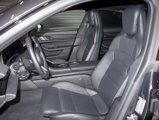 Used 2023 Porsche Taycan image 5