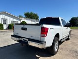 Used 2014 Nissan Titan SV w/ SV Value Truck Package image 5