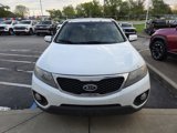 Used 2011 Kia Sorento EX w/ Premium Pkg image 2