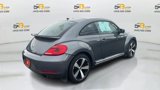 Used 2012 Volkswagen Beetle 2.0T image 5