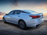 Used 2023 Nissan Altima 2.5 SV image 5