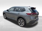 Used 2023 Nissan Rogue SV image 3