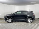 Used 2023 Jeep Compass Sport image 3