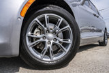 Used 2018 Chrysler Pacifica Limited w/ Advanced Safetytec Group image 2