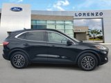 Used 2021 Ford Escape Titanium image 4