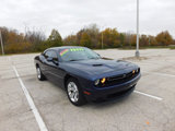 Used 2016 Dodge Challenger SXT image 2