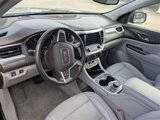 Used 2023 GMC Acadia SLT image 5