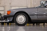 Used 1988 Mercedes-Benz 560 SL image 5