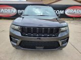 New 2025 Jeep Grand Cherokee Altitude image 2