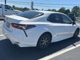 Used 2023 Toyota Camry SE image 4