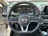 Used 2023 Nissan Altima 2.5 SV image 5