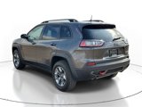 Used 2019 Jeep Cherokee Trailhawk image 3