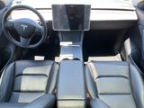 Used 2022 Tesla Model Y Long Range image 3