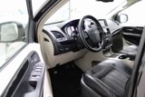 Used 2015 Chrysler Town & Country Limited image 2