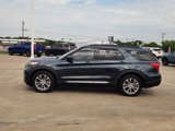Used 2022 Ford Explorer XLT w/ Equipment Group 202A image 4