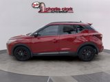 Used 2021 Nissan Kicks SR image 3