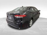 Used 2023 Toyota Corolla LE image 3