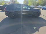 Used 2022 GMC Terrain SLE w/ Driver Convenience Package image 4