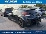 Used 2013 Hyundai Veloster w/ Style Pkg image 2
