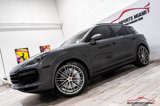 Used 2020 Porsche Cayenne Turbo image 4