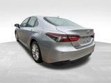 Used 2022 Toyota Camry LE image 5