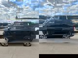 Used 2017 Chevrolet Suburban Premier image 3