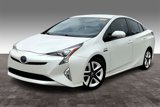Used 2018 Toyota Prius Four image 2