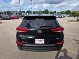 Used 2017 Hyundai Tucson SE image 4