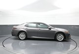 Certified 2022 Toyota Camry LE image 5