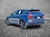 Used 2020 Volvo XC60 T5 Momentum image 3
