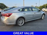 Used 2018 Toyota Avalon image 3