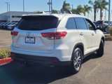 Used 2019 Toyota Highlander XLE image 4