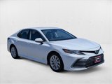 Used 2021 Toyota Camry LE image 3