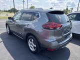 Used 2019 Nissan Rogue SV image 4