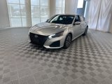Used 2023 Nissan Altima 2.5 SV image 2