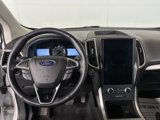 Used 2023 Ford Edge SEL image 3