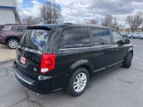 Used 2018 Dodge Grand Caravan SXT image 3