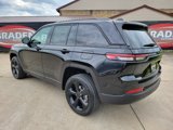 New 2025 Jeep Grand Cherokee Altitude image 5