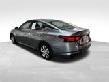 Used 2022 Nissan Altima 2.5 S image 5