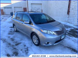 Used 2017 Toyota Sienna XLE image 2