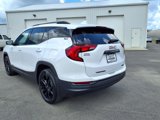 Used 2021 GMC Terrain SLT w/ Elevation Edition image 5