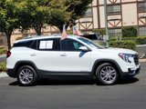Used 2024 GMC Terrain SLT image 4