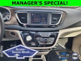 Used 2022 Chrysler Voyager LX image 2