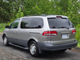 Used 2001 Toyota Sienna XLE image 4